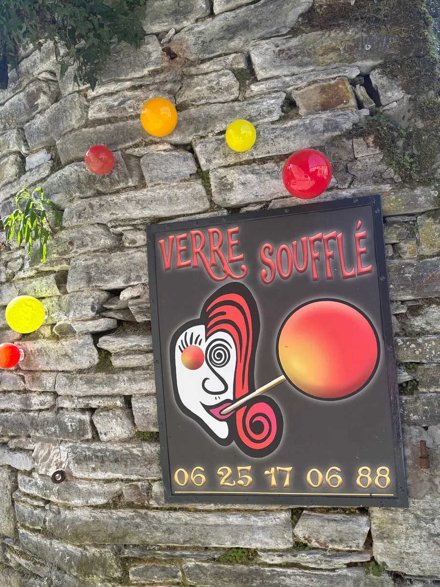 Colorful sign for a blown glass artisan workshop