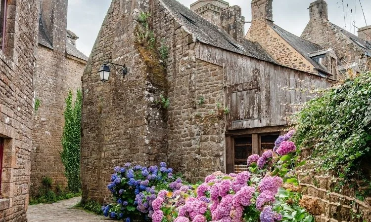 Locronan & Crozon Peninsula - Coastal Beauty